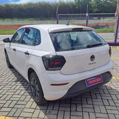 VOLKSWAGEN-POLO-2024