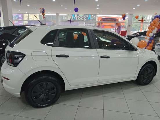 VOLKSWAGEN-POLO-2024