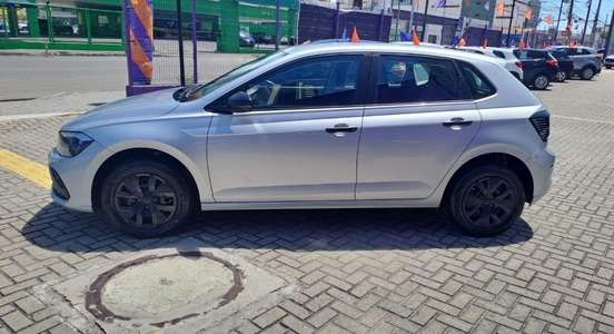 VOLKSWAGEN-POLO-2024