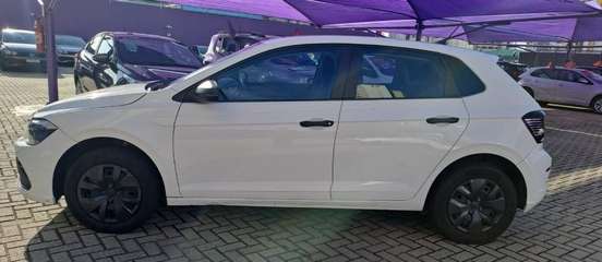 VOLKSWAGEN-POLO-2024
