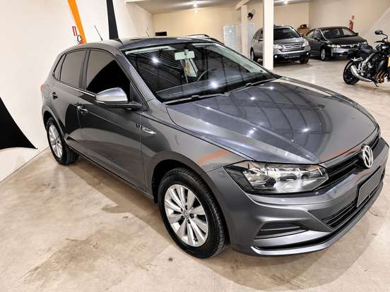 VOLKSWAGEN-POLO-2020