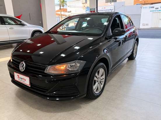 VOLKSWAGEN-POLO-2021