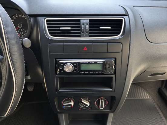 VOLKSWAGEN-SPACEFOX-1.6 MI TREND 8V FLEX 4P MANUAL VOLKSWAGEN-SPACEFOX-2012