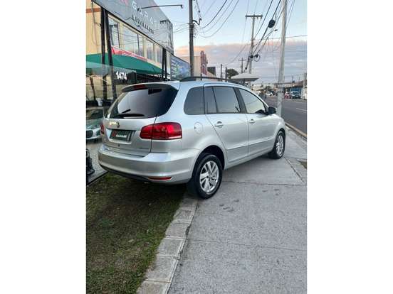 VOLKSWAGEN-SPACEFOX-1.6 MSI COMFORTLINE 8V FLEX 4P AUTOMATIZADO VOLKSWAGEN-SPACEFOX-2015