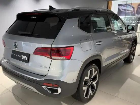 VOLKSWAGEN-TAOS-1.4 250 TSI TOTAL FLEX HIGHLINE AUTOMÁTICO VOLKSWAGEN-TAOS-2023
