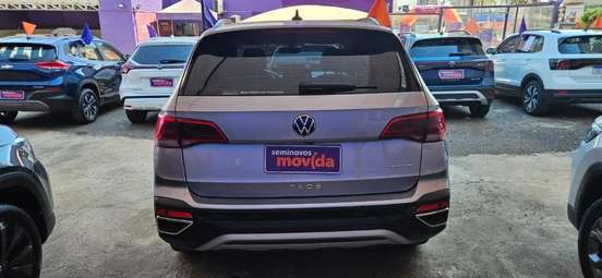 VOLKSWAGEN-TAOS-2024