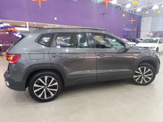 VOLKSWAGEN-TAOS-1.4 250 TSI TOTAL FLEX COMFORTLINE AUTOMÁTICO VOLKSWAGEN-TAOS-2025