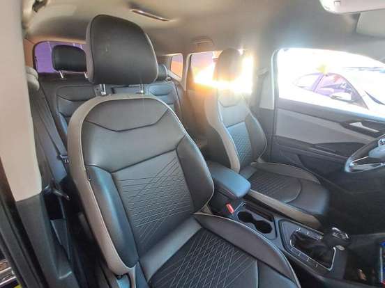 VOLKSWAGEN-TAOS-1.4 250 TSI TOTAL FLEX COMFORTLINE AUTOMÁTICO VOLKSWAGEN-TAOS-2024