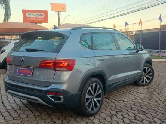 VOLKSWAGEN-TAOS-1.4 250 TSI TOTAL FLEX COMFORTLINE AUTOMÁTICO VOLKSWAGEN-TAOS-2025