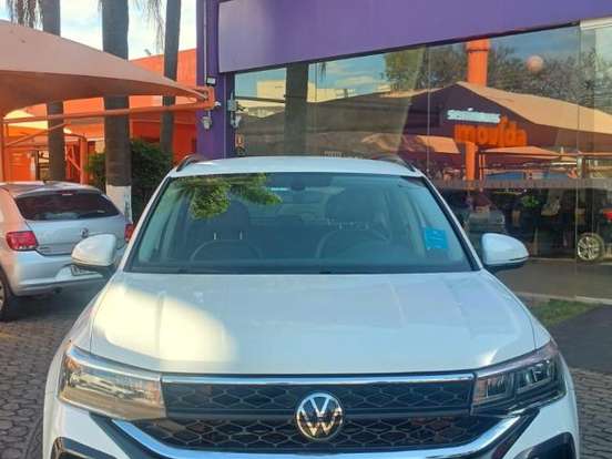 VOLKSWAGEN-TAOS-1.4 250 TSI TOTAL FLEX COMFORTLINE AUTOMÁTICO VOLKSWAGEN-TAOS-2025