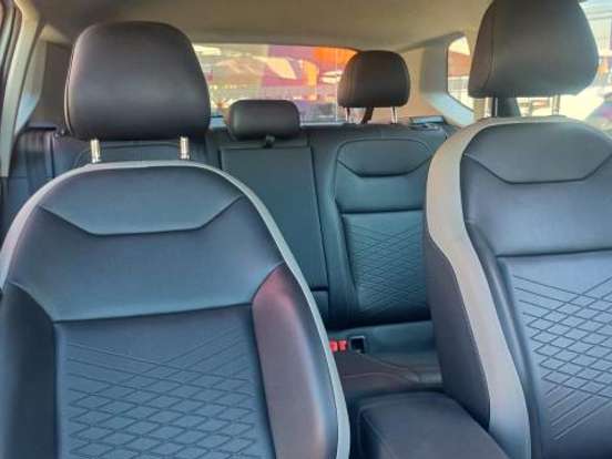 VOLKSWAGEN-TAOS-1.4 250 TSI TOTAL FLEX COMFORTLINE AUTOMÁTICO VOLKSWAGEN-TAOS-2025