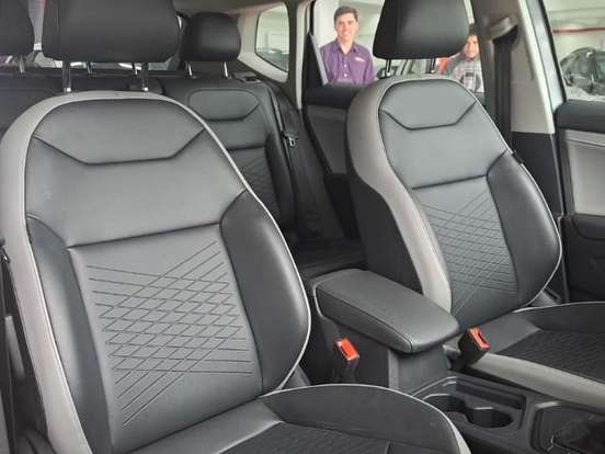 VOLKSWAGEN-TAOS-1.4 250 TSI TOTAL FLEX COMFORTLINE AUTOMÁTICO VOLKSWAGEN-TAOS-2025