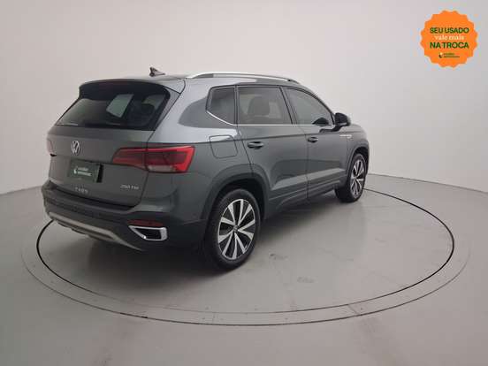 VOLKSWAGEN-TAOS-1.4 250 TSI TOTAL FLEX HIGHLINE AUTOMÁTICO VOLKSWAGEN-TAOS-2023