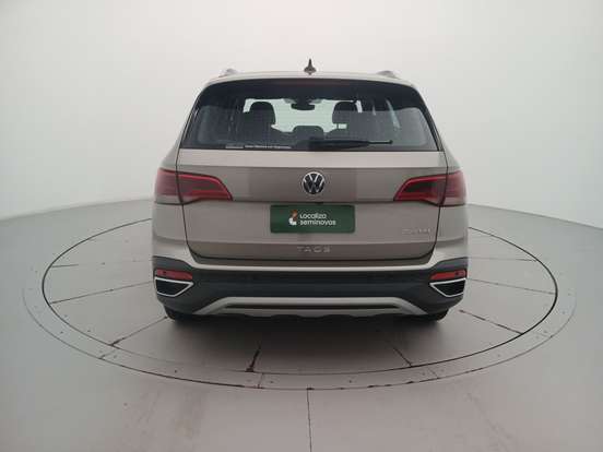VOLKSWAGEN-TAOS-2025