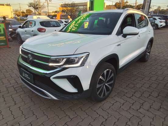 VOLKSWAGEN-TAOS-2023