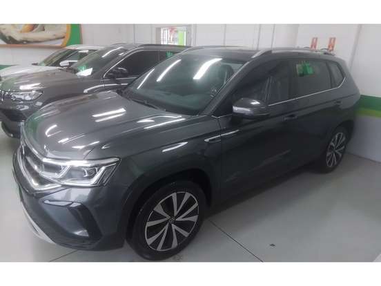 VOLKSWAGEN-TAOS-2023