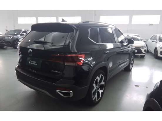 VOLKSWAGEN-TAOS-1.4 250 TSI TOTAL FLEX HIGHLINE AUTOMÁTICO VOLKSWAGEN-TAOS-2024