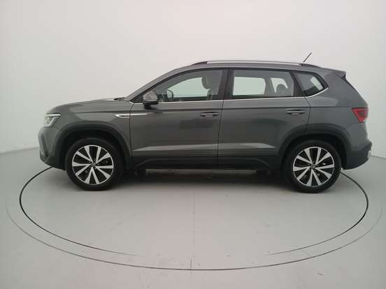 VOLKSWAGEN-TAOS-2023