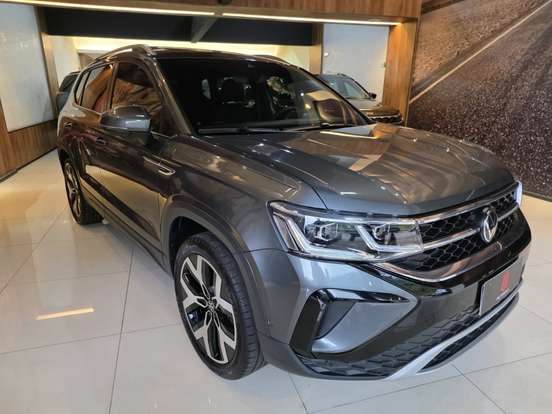 VOLKSWAGEN-TAOS-2025