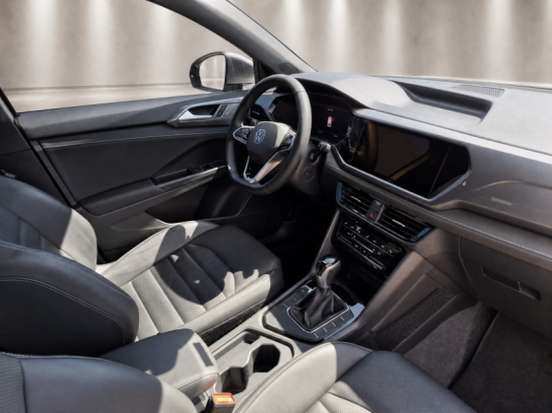 VOLKSWAGEN-TAOS-2024