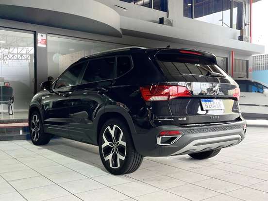 VOLKSWAGEN-TAOS-2024