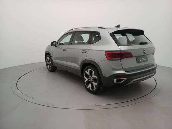 VOLKSWAGEN-TAOS-1.4 250 TSI TOTAL FLEX HIGHLINE AUTOMÁTICO VOLKSWAGEN-TAOS-2024