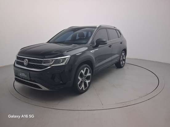 VOLKSWAGEN-TAOS-2024