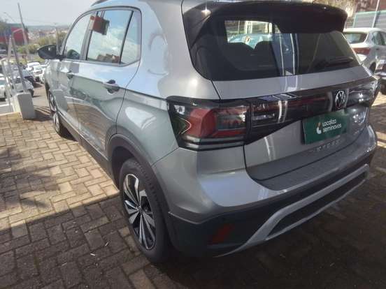 VOLKSWAGEN-T-CROSS-1.0 200 TSI TOTAL FLEX AUTOMÁTICO VOLKSWAGEN-T-CROSS-2025