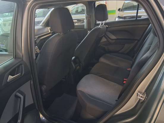VOLKSWAGEN-T-CROSS-1.0 200 TSI TOTAL FLEX AUTOMÁTICO VOLKSWAGEN-T-CROSS-2025
