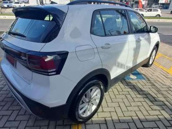 VOLKSWAGEN-T-CROSS-1.0 200 TSI TOTAL FLEX AUTOMÁTICO VOLKSWAGEN-T-CROSS-2024