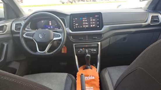 VOLKSWAGEN-T-CROSS-2024