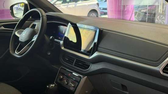 VOLKSWAGEN-T-CROSS-2025