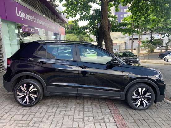 VOLKSWAGEN-T-CROSS-2025
