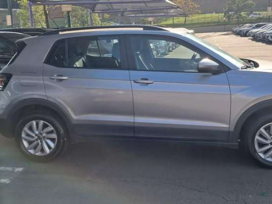 VOLKSWAGEN-T-CROSS-1.0 200 TSI TOTAL FLEX AUTOMÁTICO VOLKSWAGEN-T-CROSS-2024