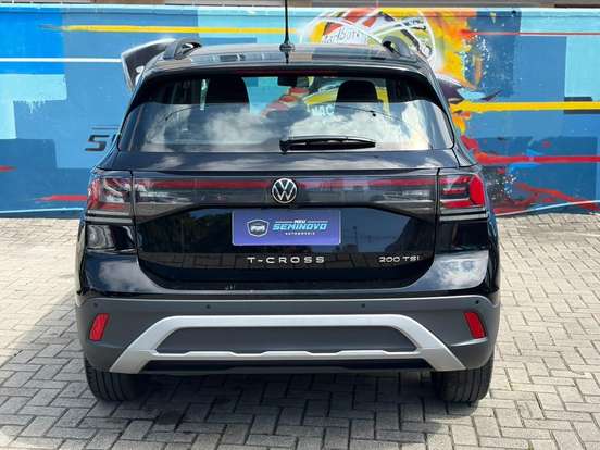 VOLKSWAGEN-T-CROSS-1.0 200 TSI TOTAL FLEX AUTOMÁTICO VOLKSWAGEN-T-CROSS-2025