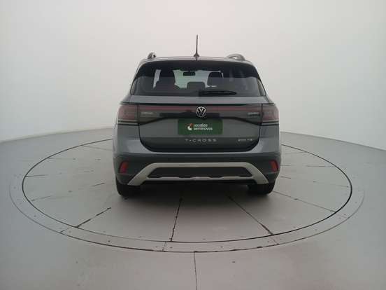 VOLKSWAGEN-T-CROSS-2024
