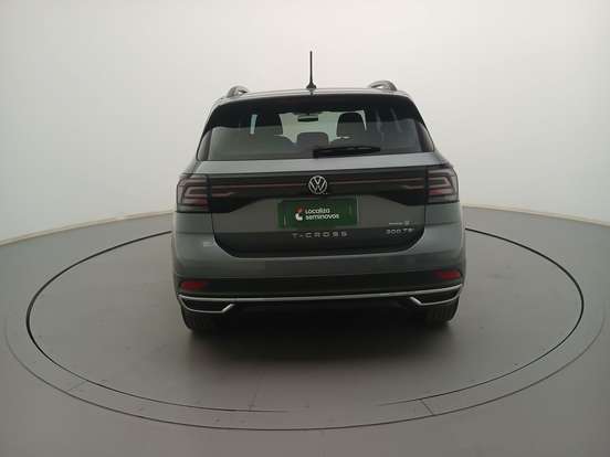 VOLKSWAGEN-T-CROSS-2022