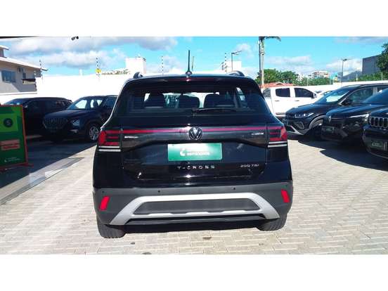 VOLKSWAGEN-T-CROSS-2024