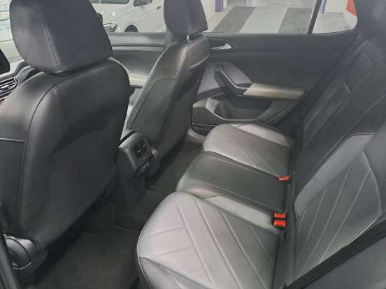 VOLKSWAGEN-T-CROSS-1.0 200 TSI TOTAL FLEX COMFORTLINE AUTOMÁTICO VOLKSWAGEN-T-CROSS-2024