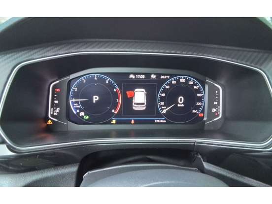 VOLKSWAGEN-T-CROSS-2024