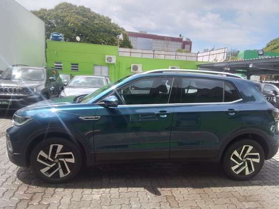 VOLKSWAGEN-T-CROSS-2024