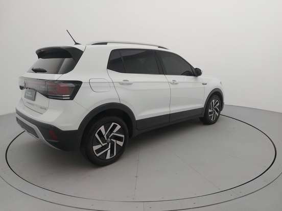 VOLKSWAGEN-T-CROSS-2024
