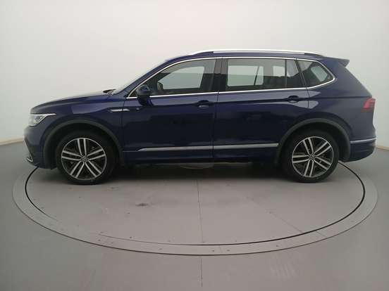 VOLKSWAGEN-TIGUAN-2.0 300 TSI GASOLINA ALLSPACE R-LINE AUTOMÁTICO VOLKSWAGEN-TIGUAN-2024