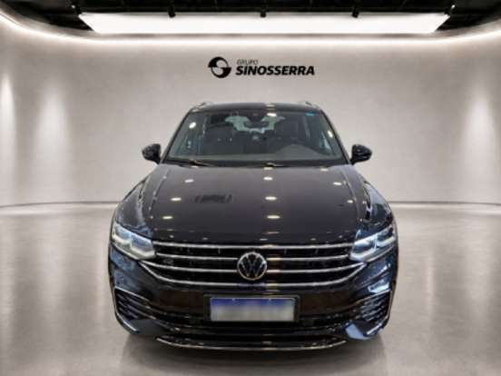 VOLKSWAGEN-TIGUAN-2.0 300 TSI GASOLINA ALLSPACE R-LINE AUTOMÁTICO VOLKSWAGEN-TIGUAN-2024