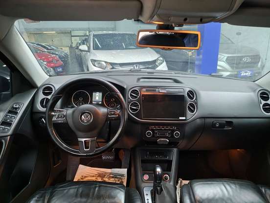 VOLKSWAGEN-TIGUAN-2013