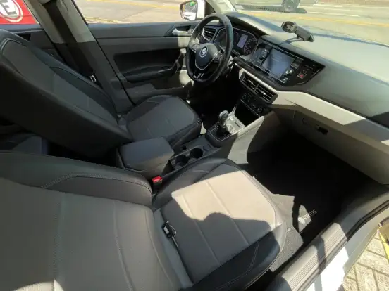 VOLKSWAGEN-VIRTUS-2021