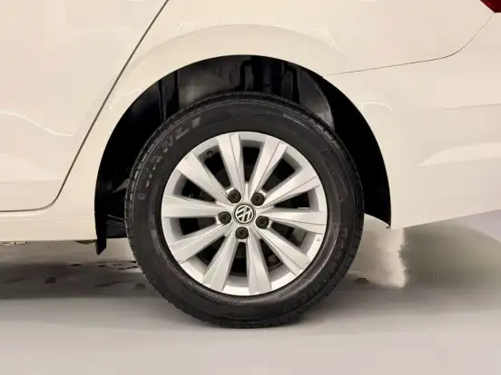 VOLKSWAGEN-VIRTUS-1.6 MSI TOTAL FLEX MANUAL VOLKSWAGEN-VIRTUS-2018