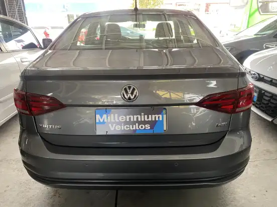 VOLKSWAGEN-VIRTUS-2020