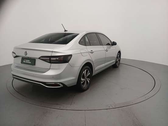 VOLKSWAGEN-VIRTUS-2023
