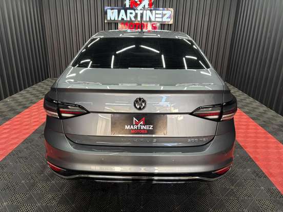 VOLKSWAGEN-VIRTUS-1.0 200 TSI HIGHLINE AUTOMÁTICO VOLKSWAGEN-VIRTUS-2023